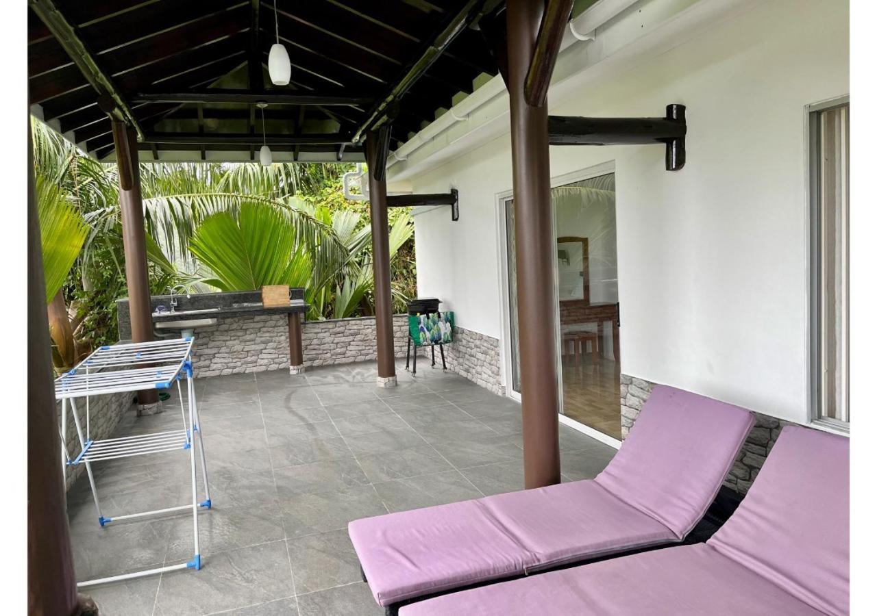 Holiday Home Baie Lazare  Экстерьер фото