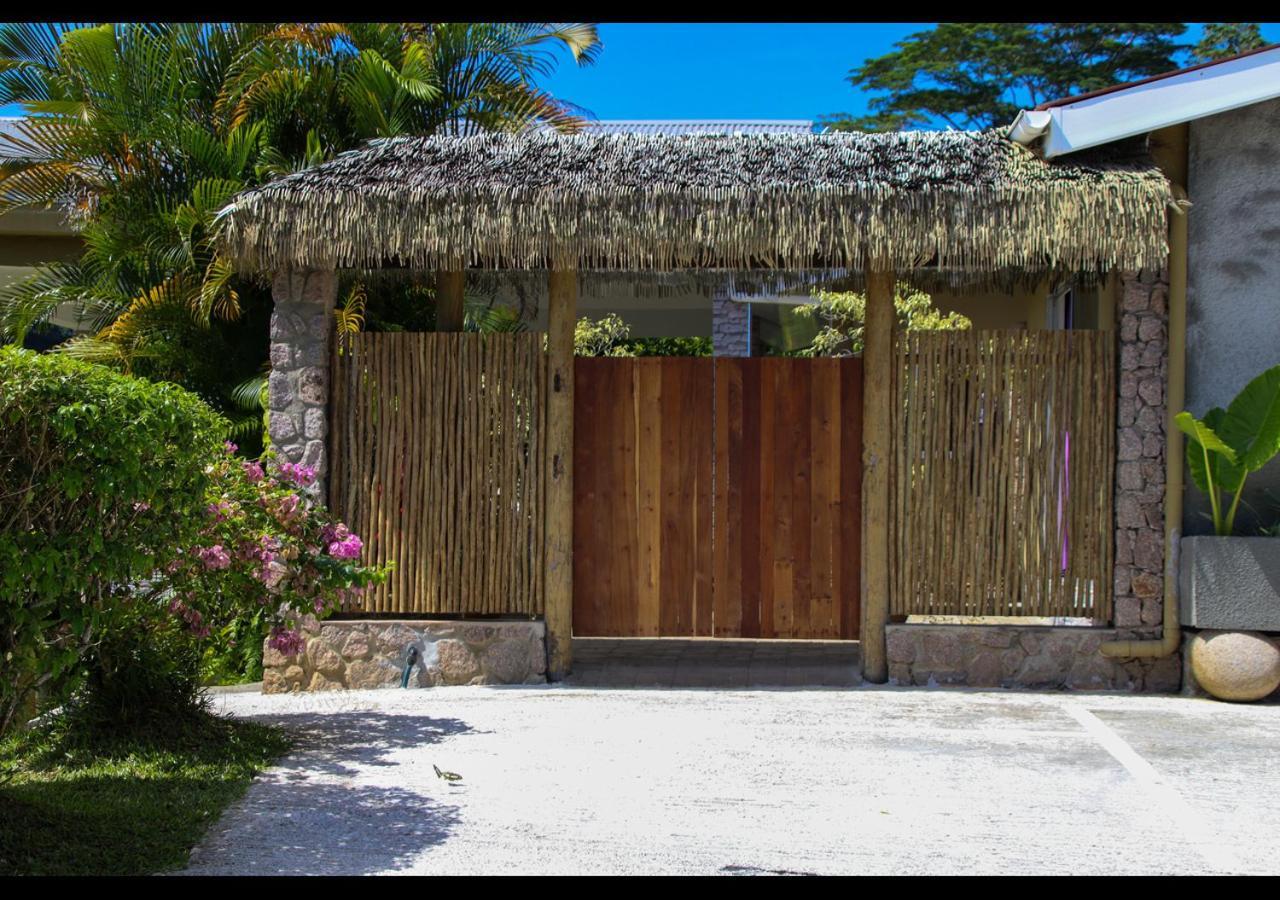 Holiday Home Baie Lazare  Экстерьер фото